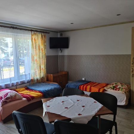 Alfa Noclegi Jędrzejów Exterior foto